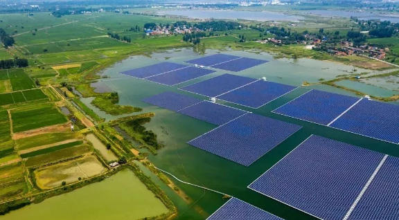 中國十三省最大光伏電站在這里！欽州康熙嶺的光伏電站能排上號了嗎？