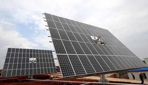 中國十三省最大光伏電站在這里！欽州康熙嶺的光伏電站能排上號了嗎？