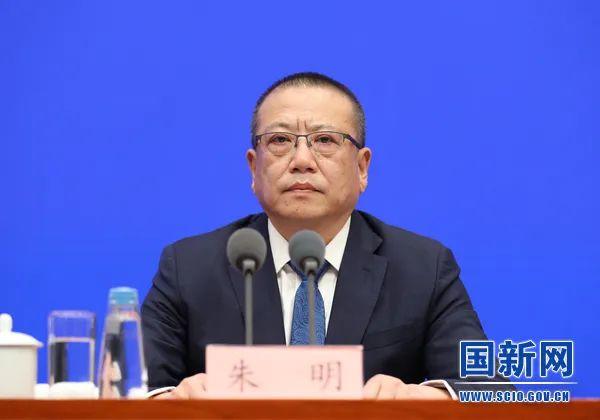 國家能源局：大力發(fā)展光伏發(fā)電、風(fēng)電等可再生能源；多管齊下解決消納問題