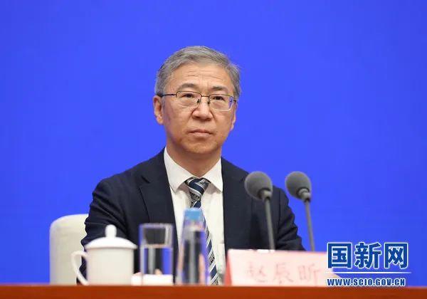 國家能源局：大力發(fā)展光伏發(fā)電、風(fēng)電等可再生能源；多管齊下解決消納問題