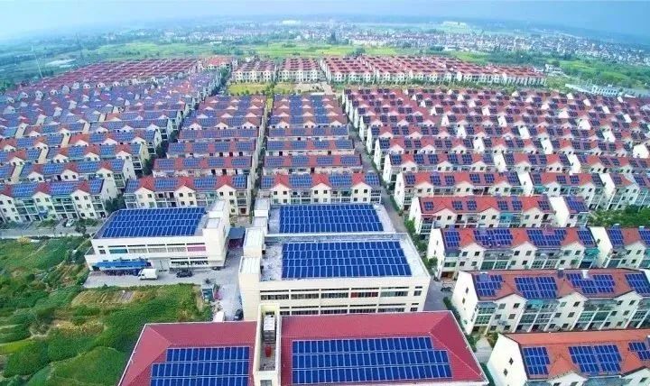 光伏發(fā)電“租房頂、免費(fèi)裝”新套路，警惕陰陽(yáng)合同，天上不會(huì)掉餡餅！